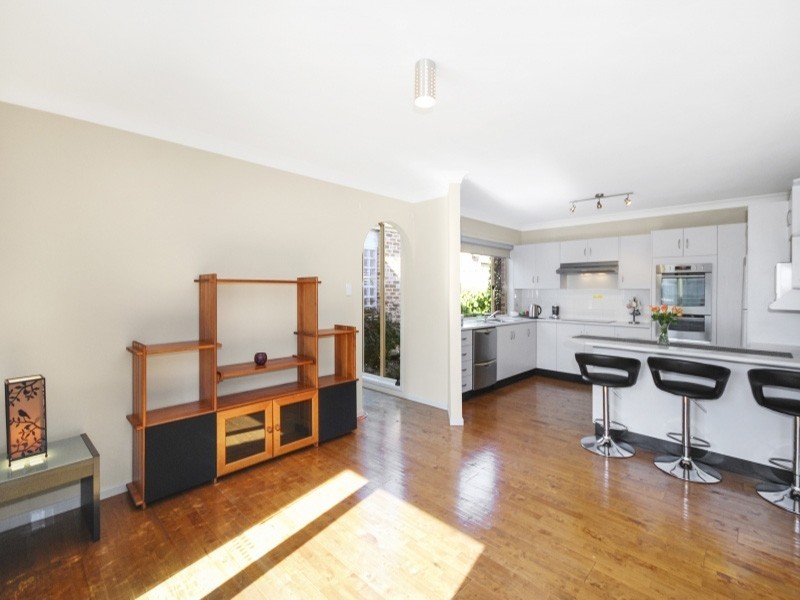 30 Risdon Crescent, Kariong NSW 2250