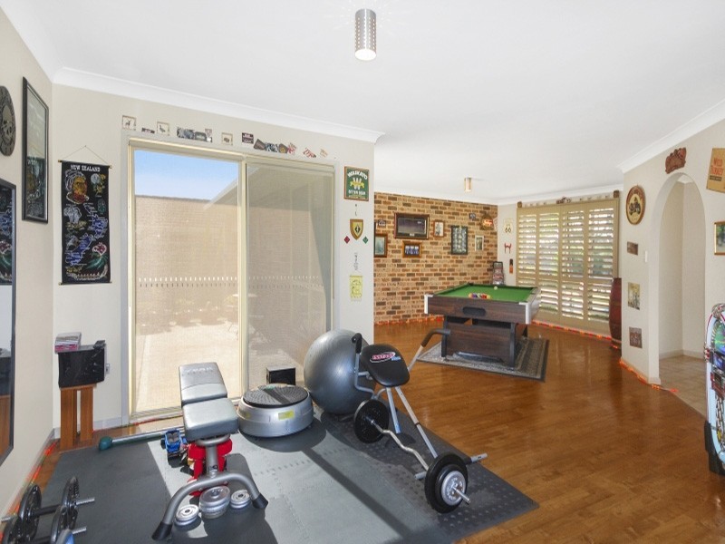 30 Risdon Crescent, Kariong NSW 2250