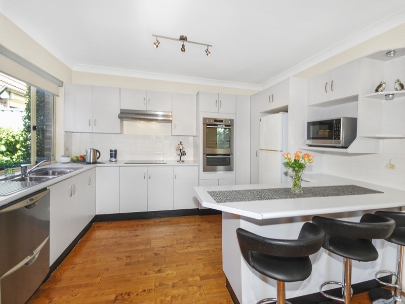 30 Risdon Crescent, Kariong NSW 2250