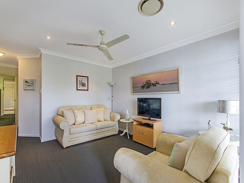 1b Graham Place, Kariong NSW 2250