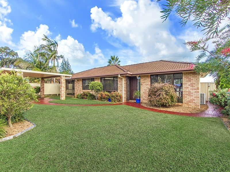 35 Truscott Avenue, Kariong NSW 2250