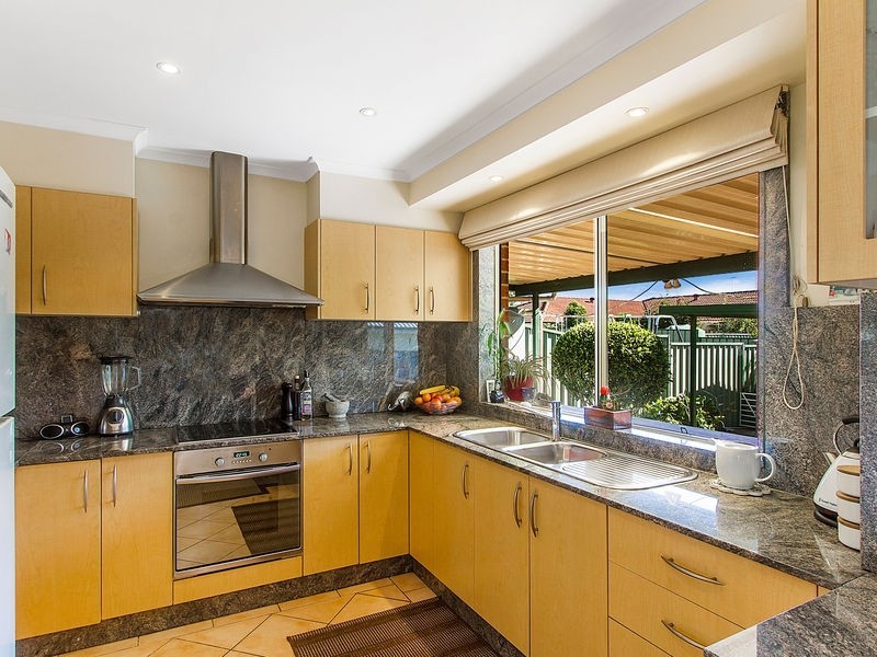 11 Jackson Street, Kariong NSW 2250