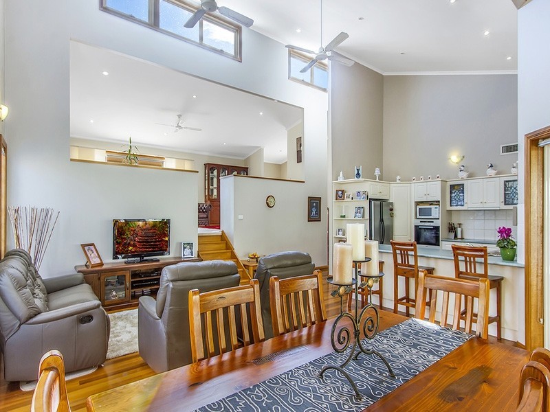 38 Brittany Crescent, Kariong NSW 2250