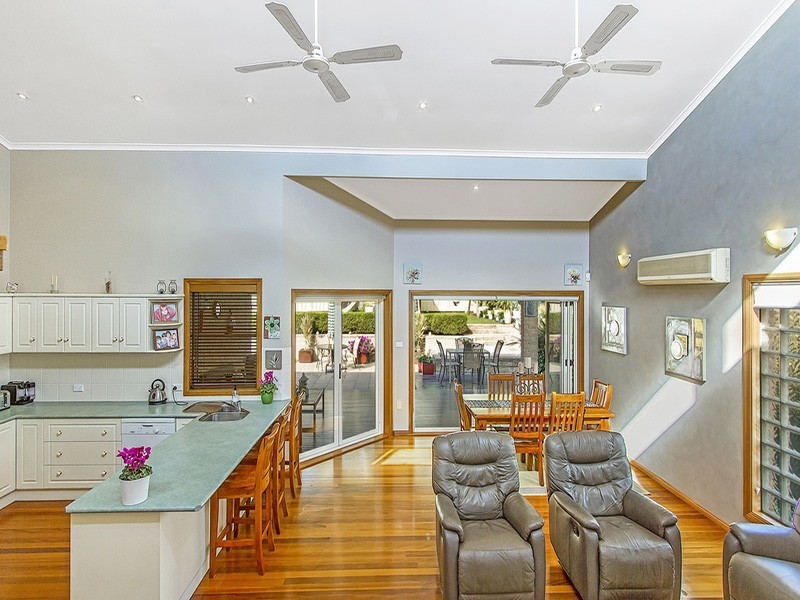 38 Brittany Crescent, Kariong NSW 2250