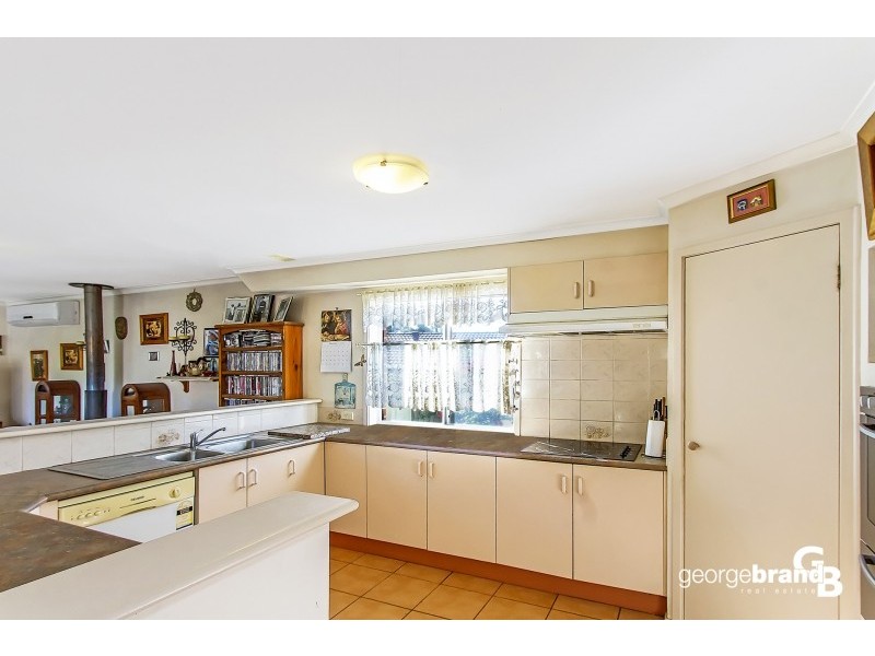 22 Hempstalk Crescent, Kariong NSW 2250