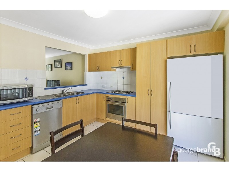 2/207-209 Gertrude Street, North Gosford NSW 2250