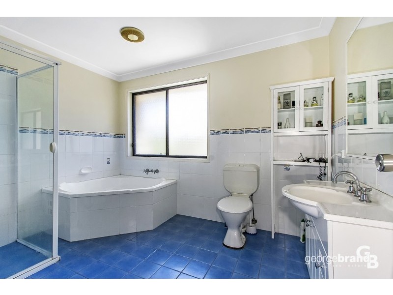 2/207-209 Gertrude Street, North Gosford NSW 2250