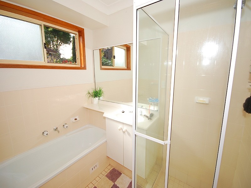 19 Benkari Avenue, Kariong NSW 2250