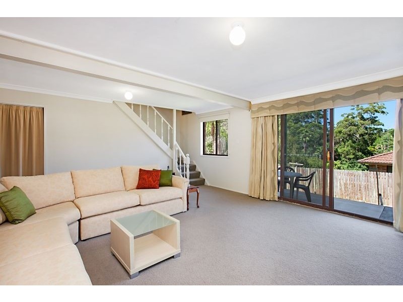 8 Woodfield Rd, Kincumber NSW 2251