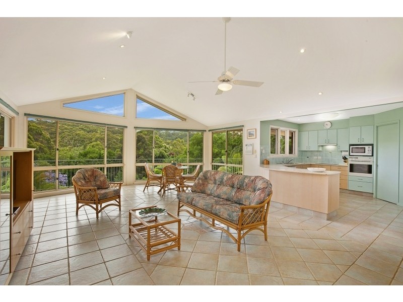 737 The Scenic Rd, Macmasters Beach NSW 2251