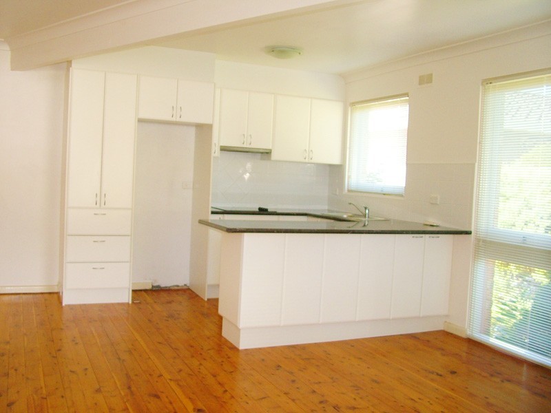 2/12 Sierra Cres, East Gosford NSW 2250