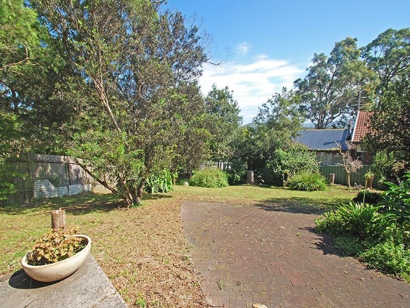 4 Colin Street, Saratoga NSW 2251
