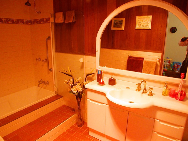 9 Myrtle Rd, Empire Bay NSW 2257