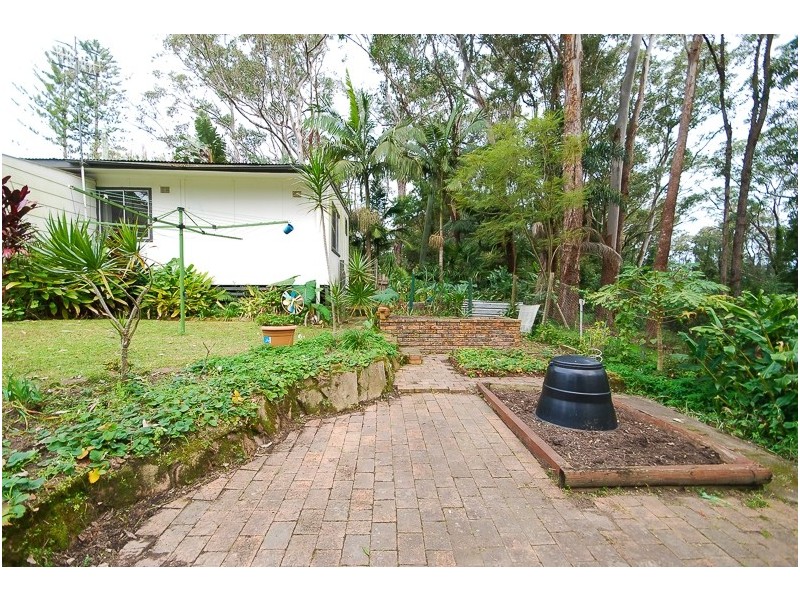 11 Nyeena Ave, Bensville NSW 2251