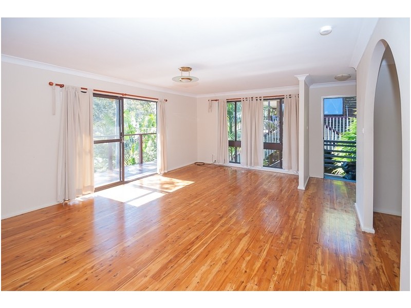 22 Moray Parade, Saratoga NSW 2251