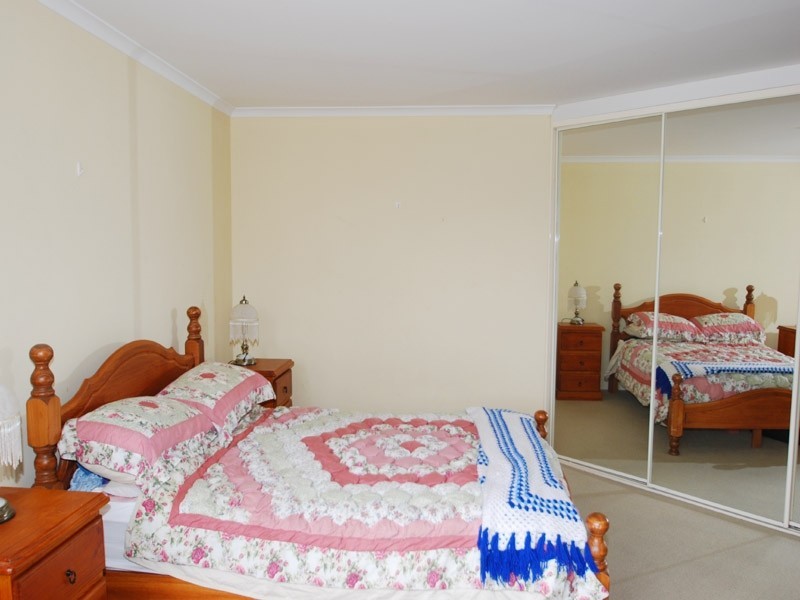 13/12-14 Hills St, Gosford NSW 2250