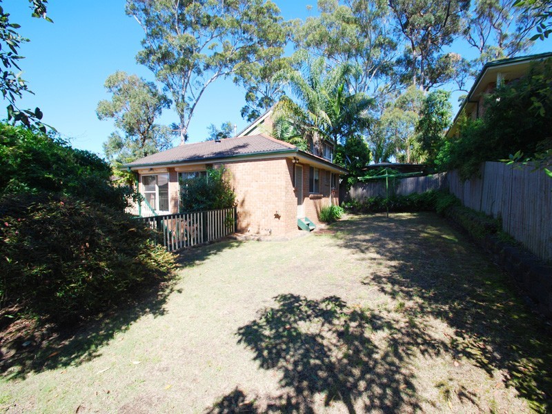 15 Oberton St, Kincumber NSW 2251