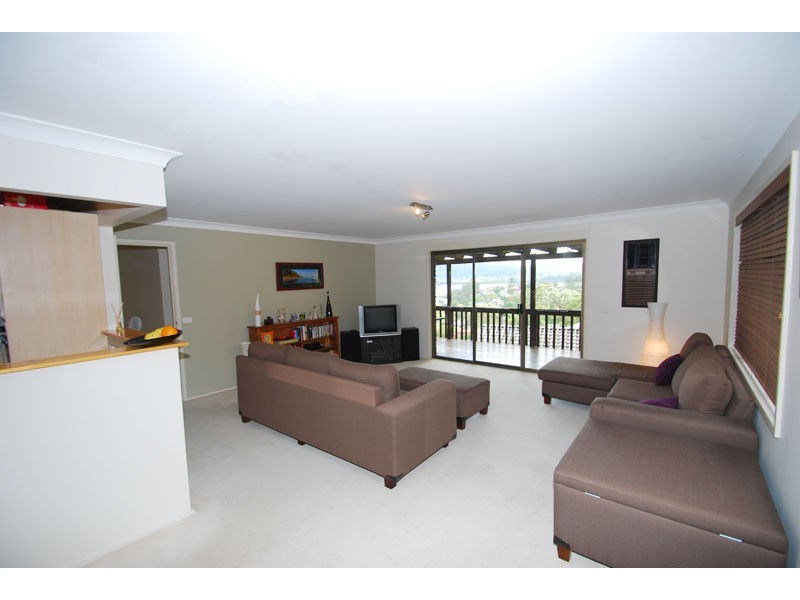 7 Woorara Pde, Green Point NSW 2251