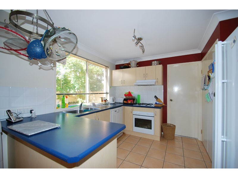 5 Norman Hunter Close, Kincumber NSW 2251