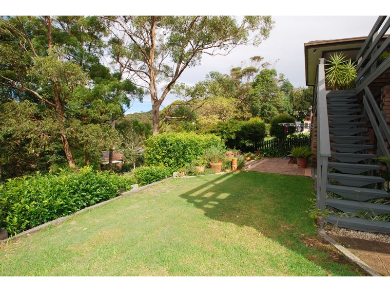 16 Ridgway Rd, Avoca Beach NSW 2251