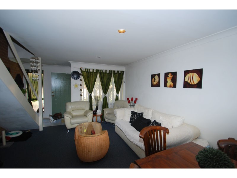 21/65 Davies St, Kincumber NSW 2251