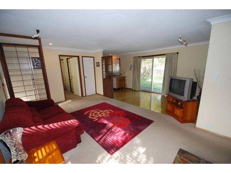 12 Arunga Cl, Davistown NSW 2251
