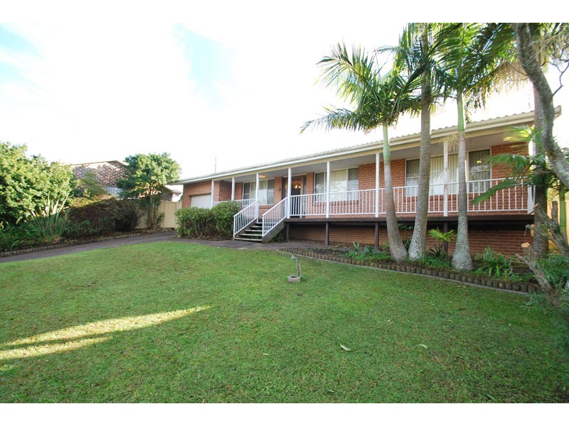 104 Scaysbrook Drv, Kincumber NSW 2251