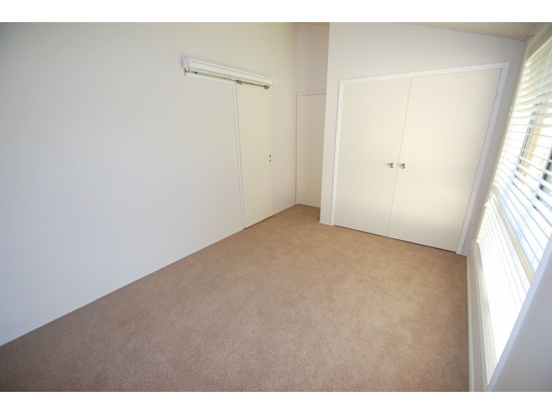 4 Woodfield Rd, Kincumber NSW 2251