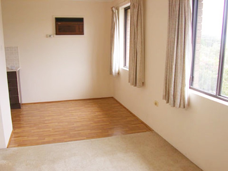 3/27 George St, East Gosford NSW 2250