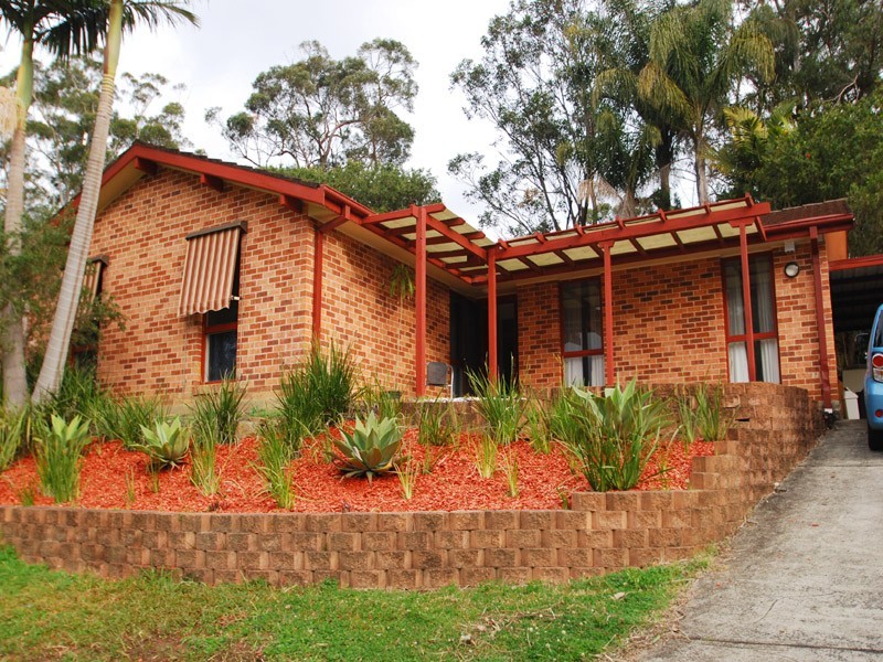 10 Waldron Rd, Kincumber NSW 2251