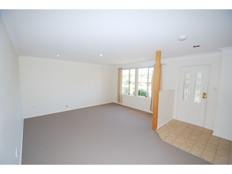 15 Kerns Rd, Kincumber NSW 2251
