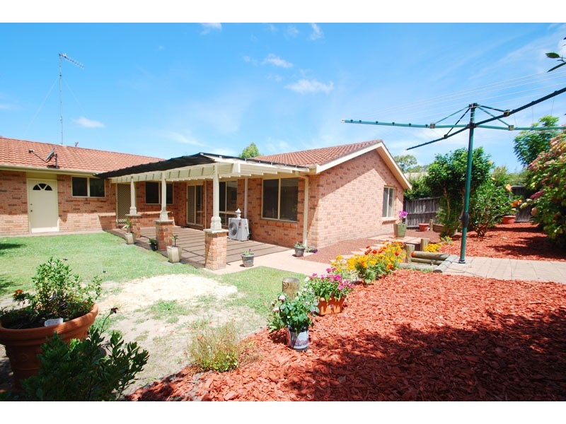 15 Kerns Rd, Kincumber NSW 2251