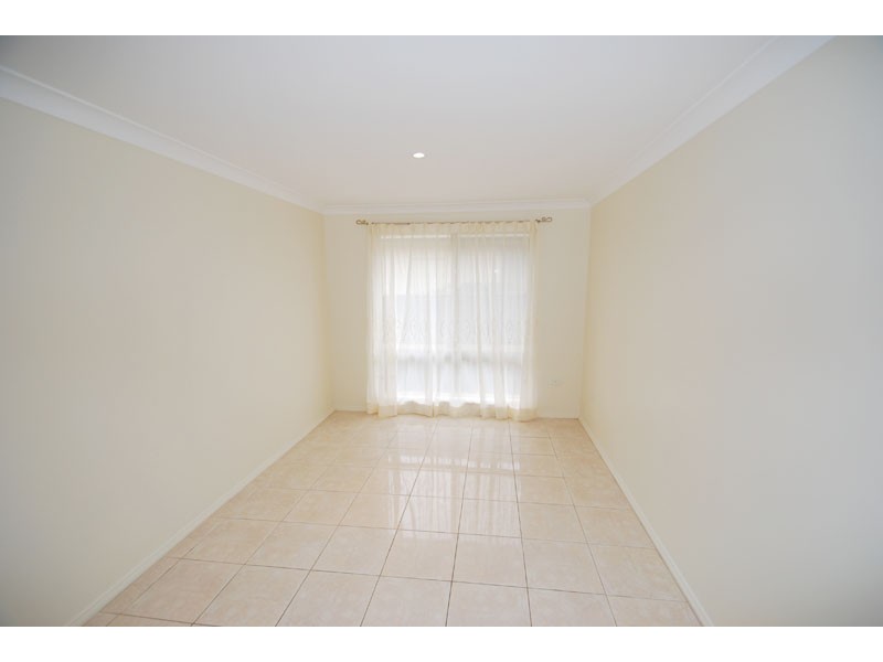 15 Kerns Rd, Kincumber NSW 2251