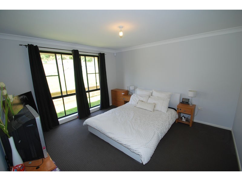5 Ballorok Rd, Kincumber NSW 2251