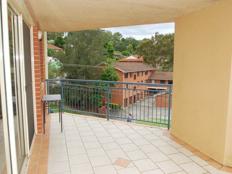 13/12-14 Hills St, Gosford NSW 2250