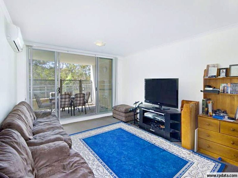 22/80 John Whiteway Dr, Gosford NSW 2250