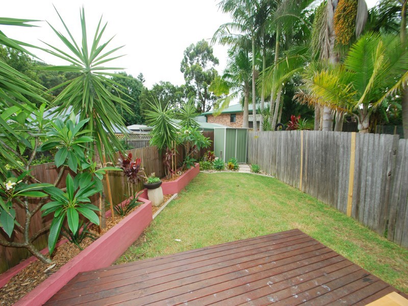 111 Davistown Rd, Saratoga NSW 2251