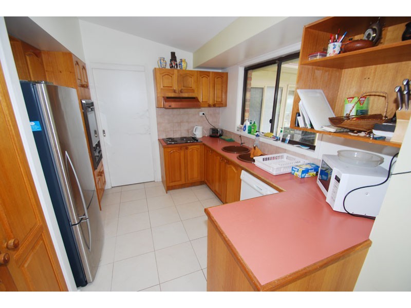 8 Monica St, Kincumber NSW 2251