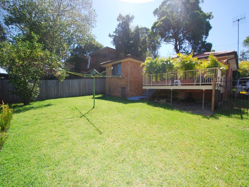 20 Oberton St, Kincumber NSW 2251