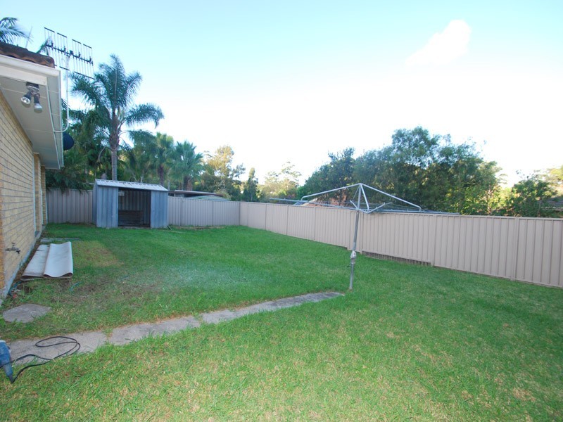 12 Kerns Rd, Kincumber NSW 2251