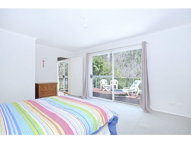 10 Kooronya Rd, Kincumber NSW 2251