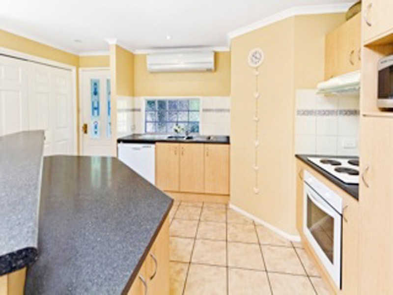17 Reynolds Rd, Avoca Beach NSW 2251
