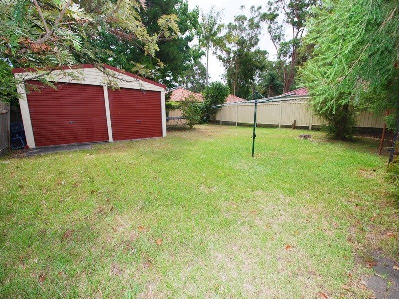 28 Davies St, Kincumber NSW 2251