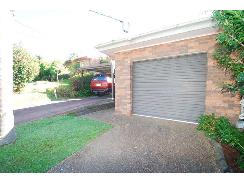 6 Aquarius Cl, Kincumber NSW 2251