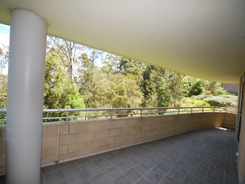 101/80 John Whiteway Dr, Gosford NSW 2250