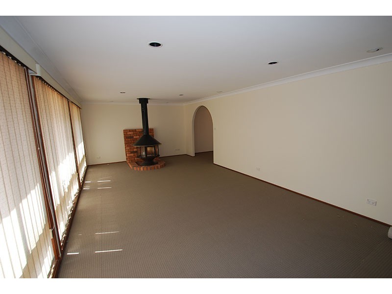 22 Scaysbrook Drv, Kincumber NSW 2251