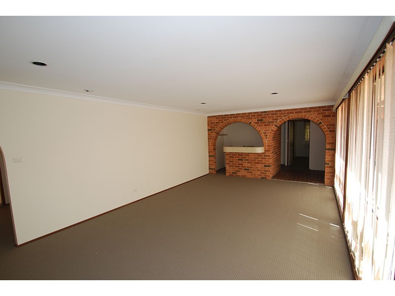 22 Scaysbrook Drv, Kincumber NSW 2251