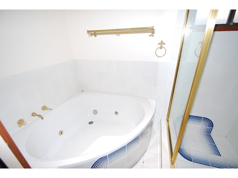 22 Scaysbrook Drv, Kincumber NSW 2251