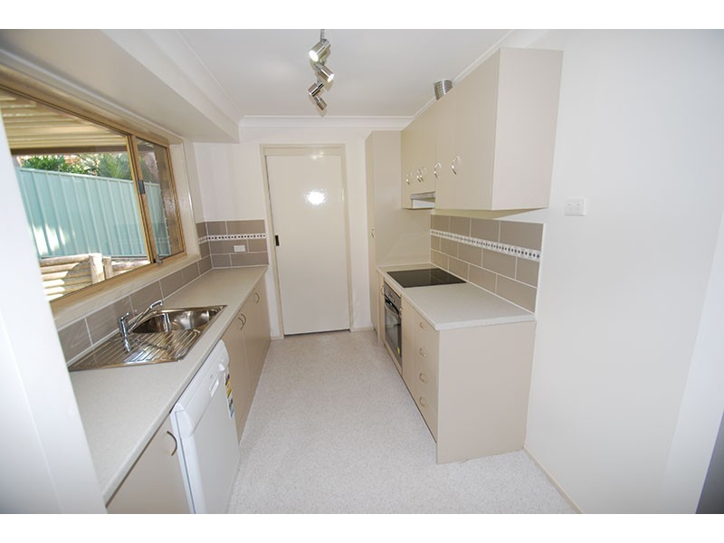 7 Cameron Cres, Kincumber NSW 2251