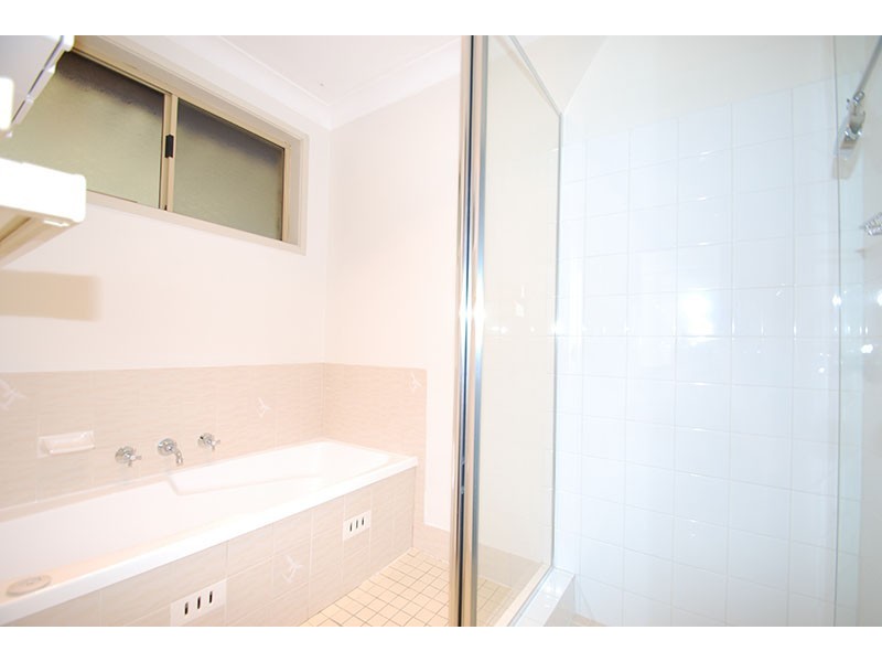 7 Cameron Cres, Kincumber NSW 2251